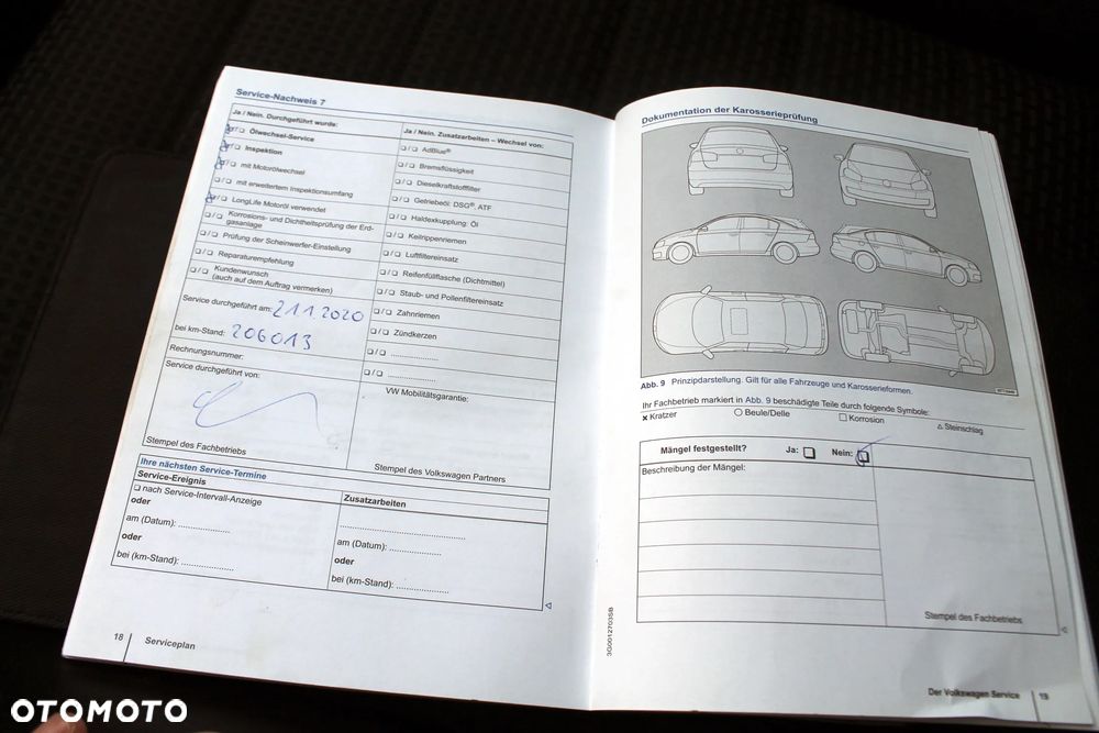 Volkswagen Golf 1.6 TDI 4Motion BlueMotion Technology Comfortline - 23