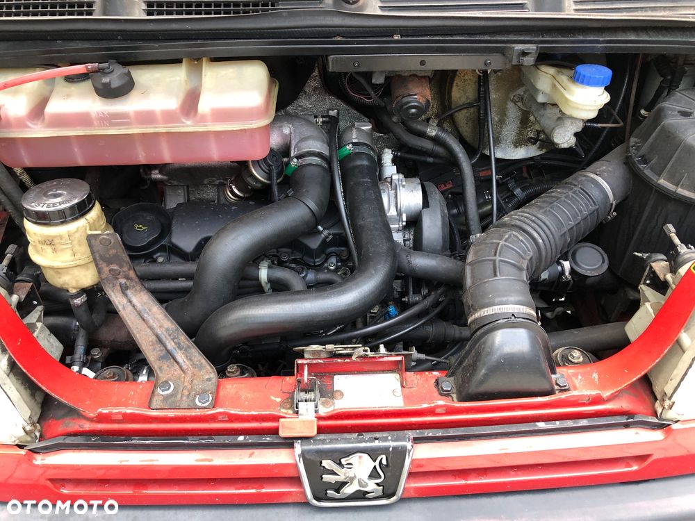 Peugeot Boxer 2.5TD - 24