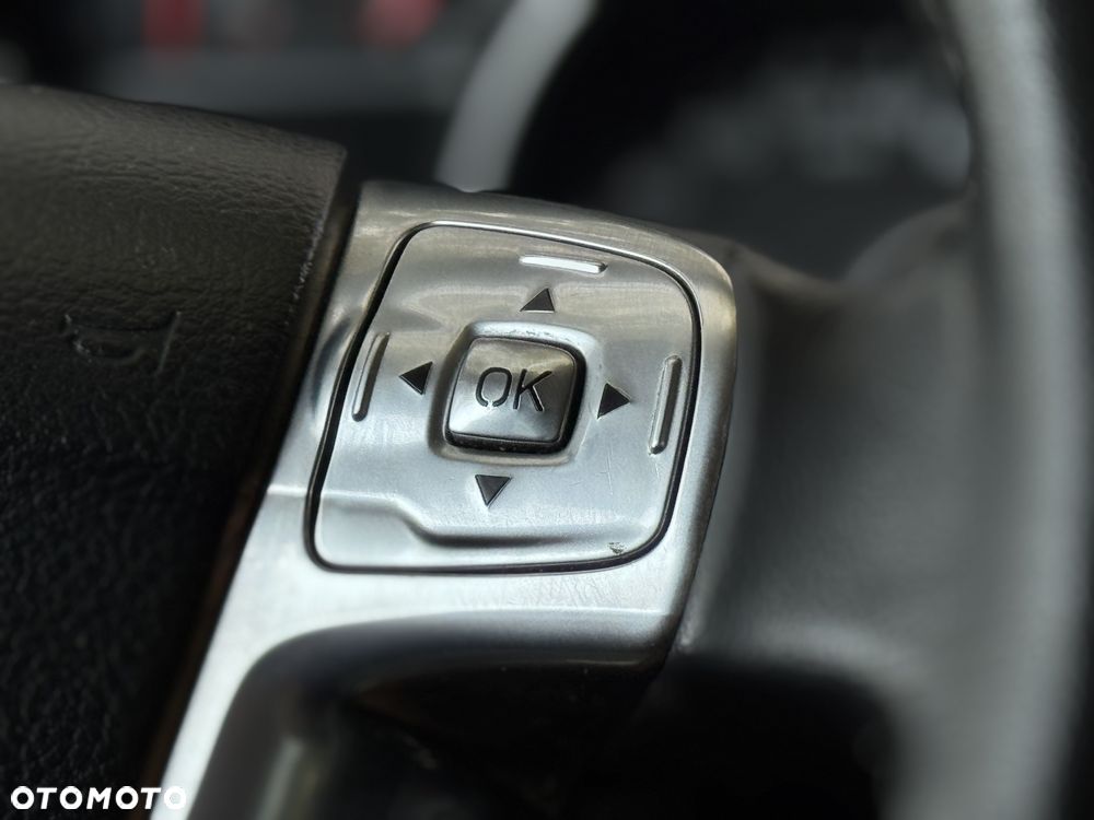 Ford S-Max - 19