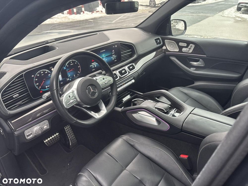 Mercedes-Benz GLS - 15