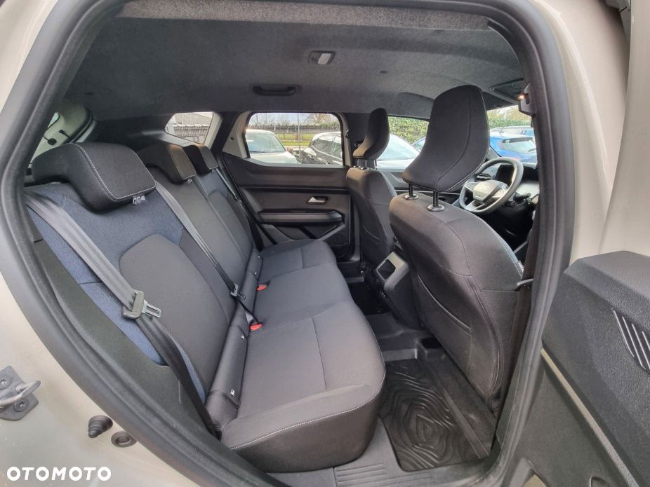 Dacia Duster 1.6 Full Hybrid 140 Journey MMT - 10