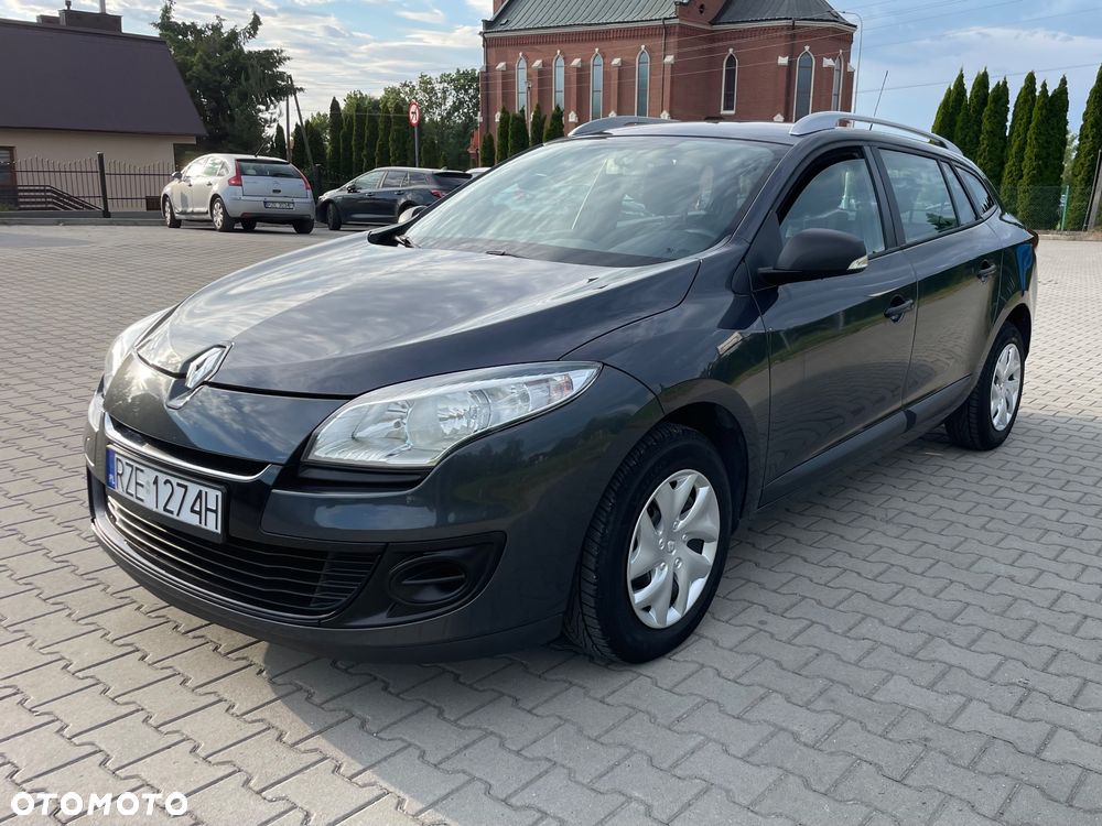 Renault Clio - 1