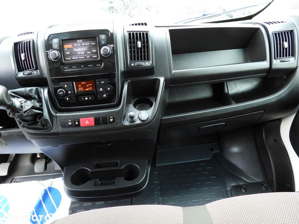 Peugeot BOXER CHŁODNIA KONTENER 0*C 8 PALET TEMPOMAT LEDY KLIMATYZACJA  165KM - 36