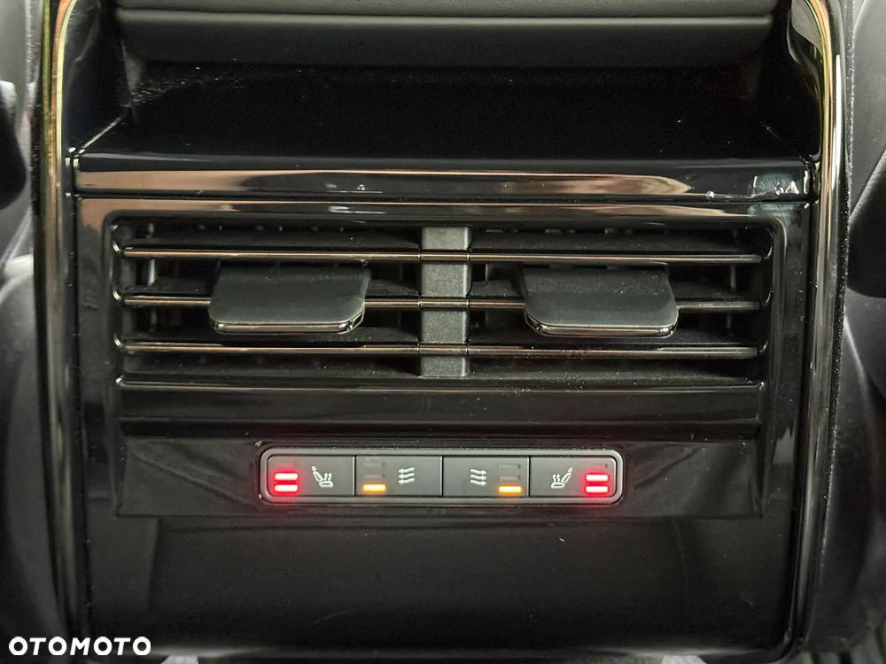 Land Rover Range Rover Sport S 3.0 D250 mHEV S - 18