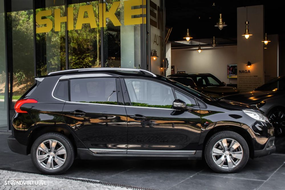 Peugeot 2008 1.2 PureTech Allure - 5