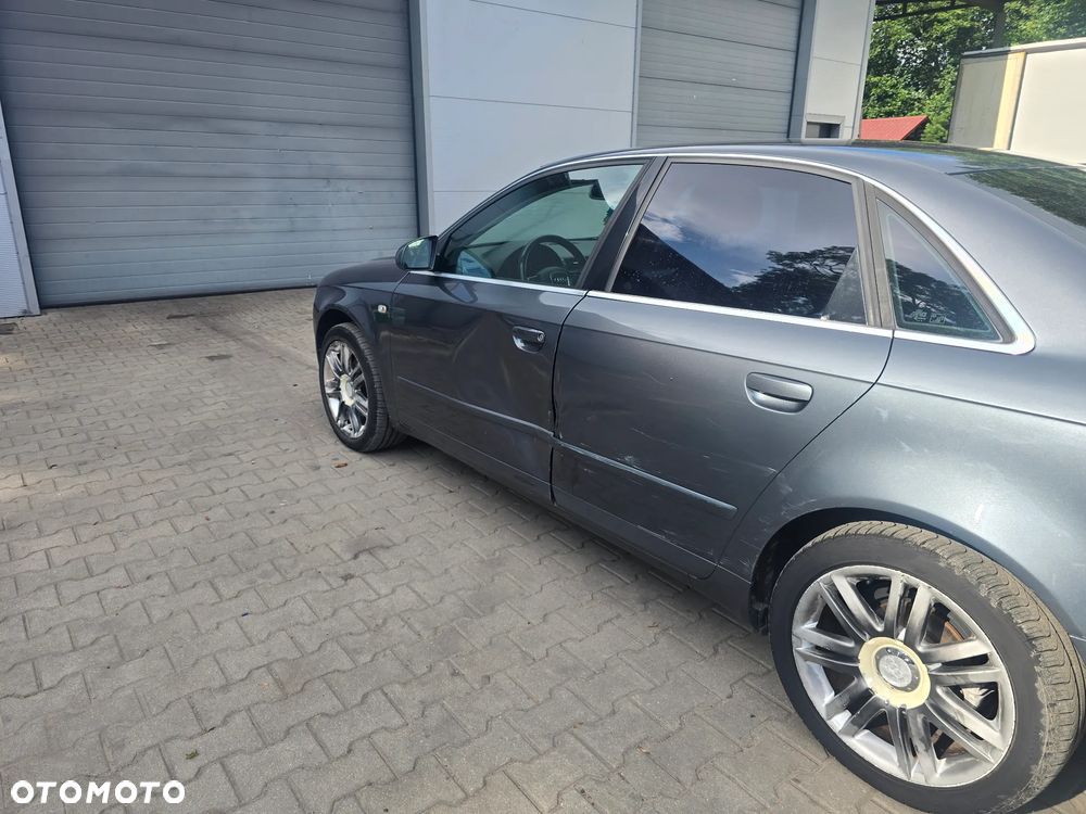 Audi A4 Limousine 2 - 11