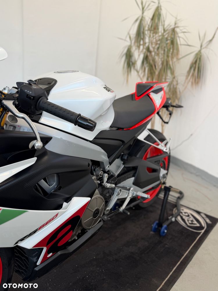 Aprilia RS - 7