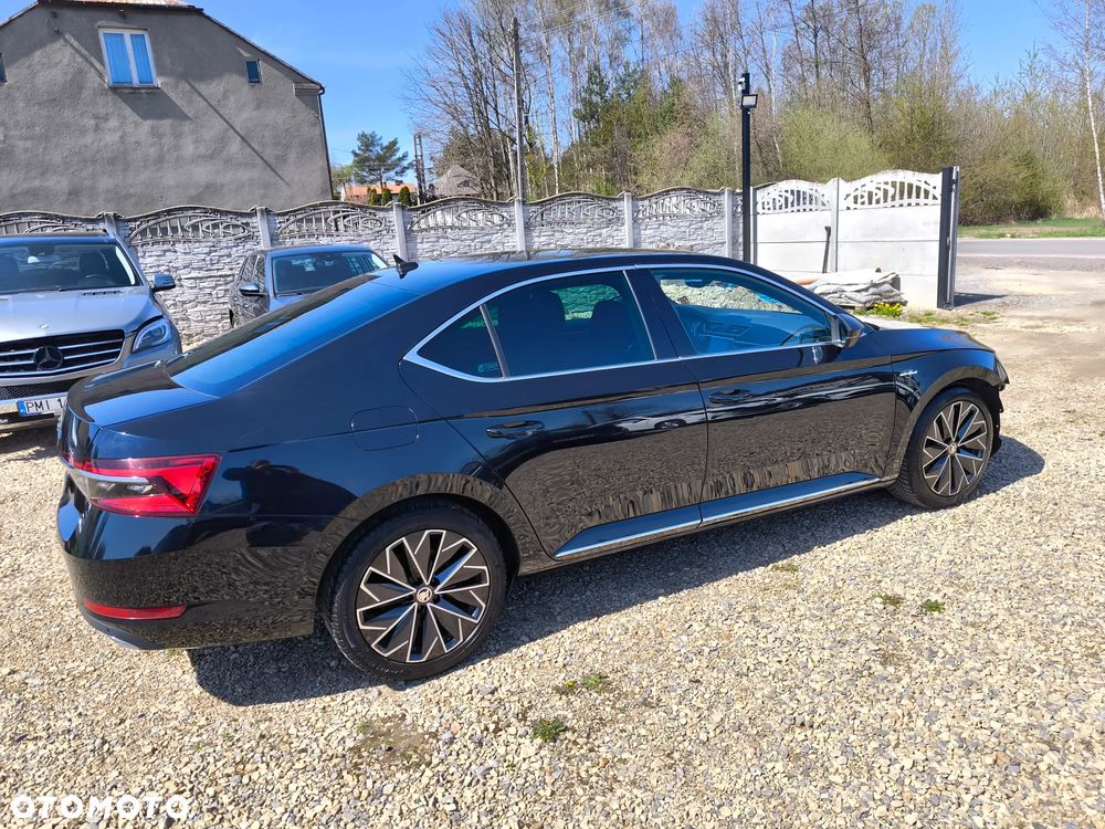 Skoda Superb 2.0 TDI L&K DSG - 6