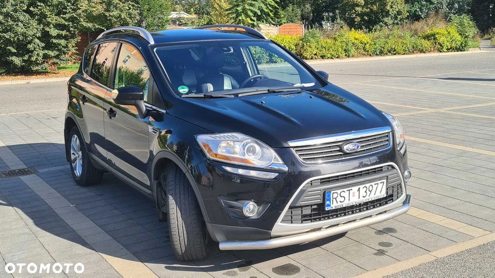 Ford Kuga - 1