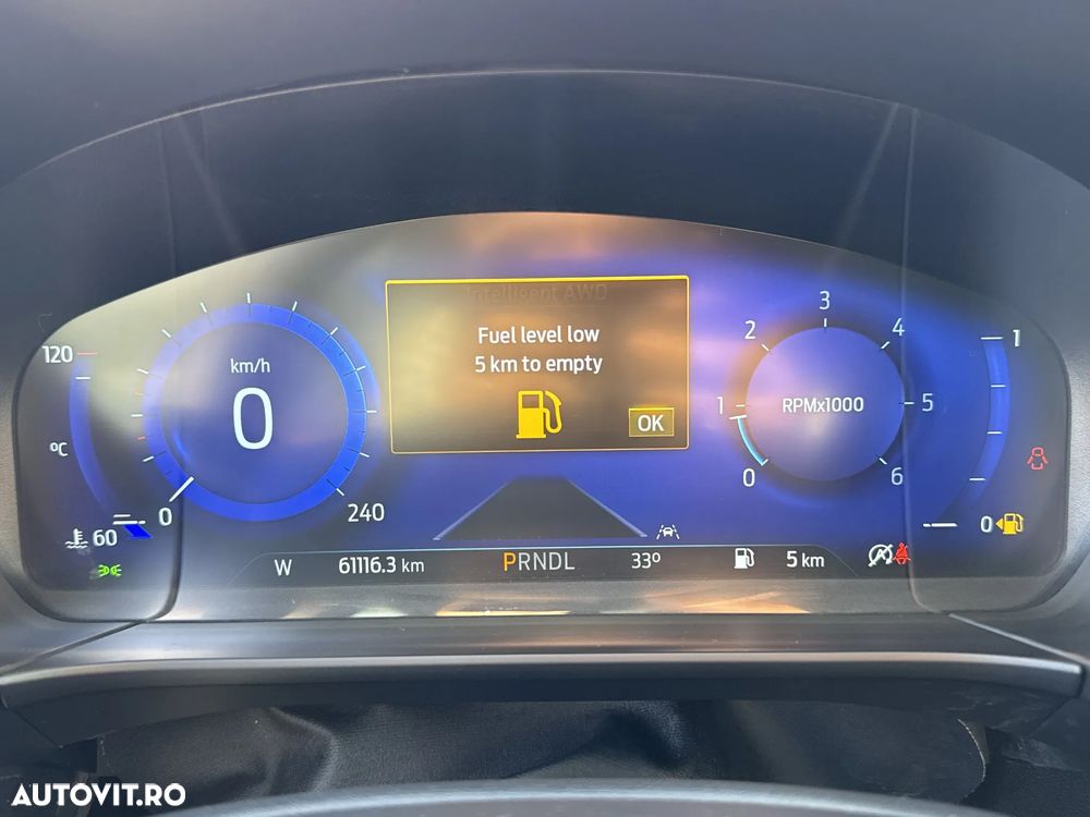 Ford Kuga - 11