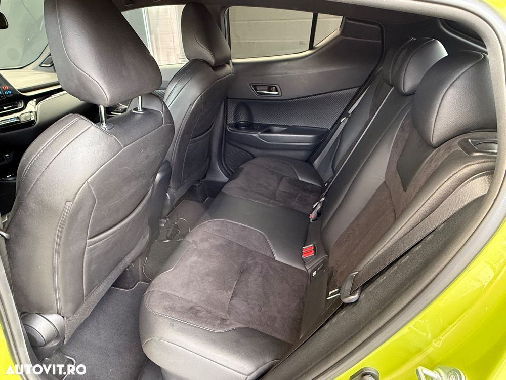 Toyota C-HR 1.8 HSD 122 CP 4x2 CVT Style - 14