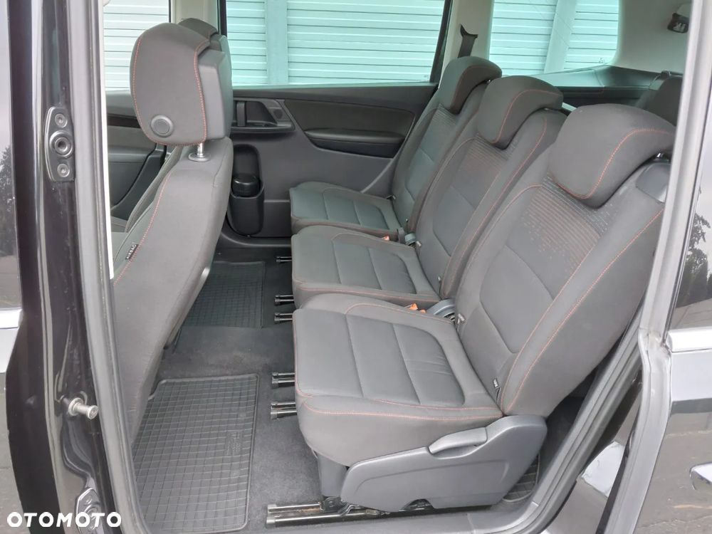 Volkswagen Sharan 2.0 TDI BMT Comfortline DSG - 12