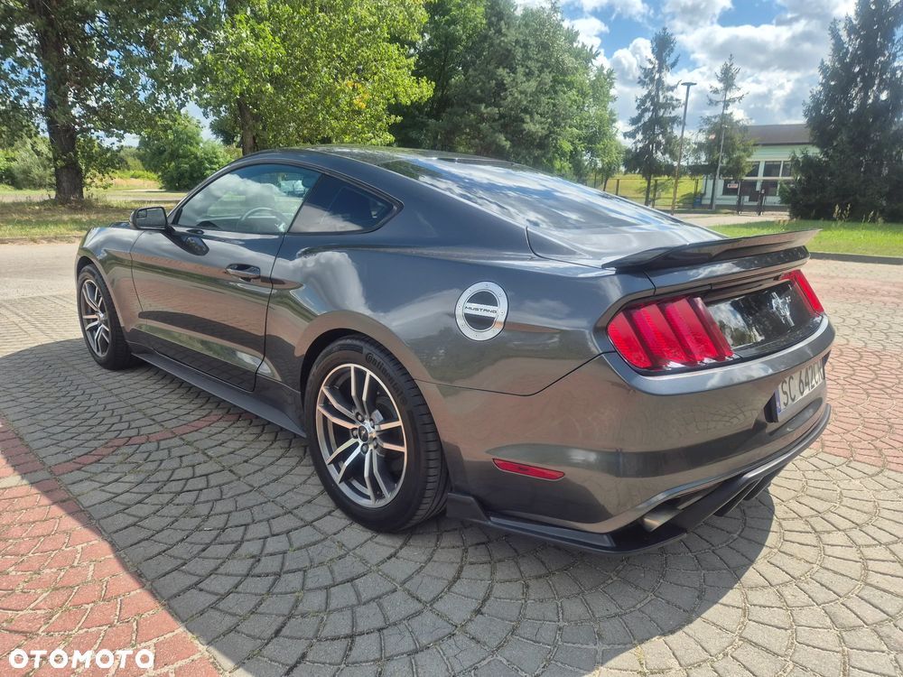 Ford Mustang 3.7 V6 - 3