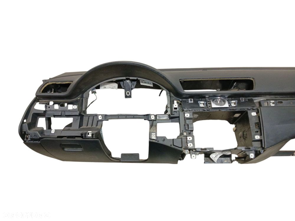 DESKA ROZDZIELCZA VOLKSWAGEN PASSAT B7 (2010-2014) 2.0 TDI 140KM - 3