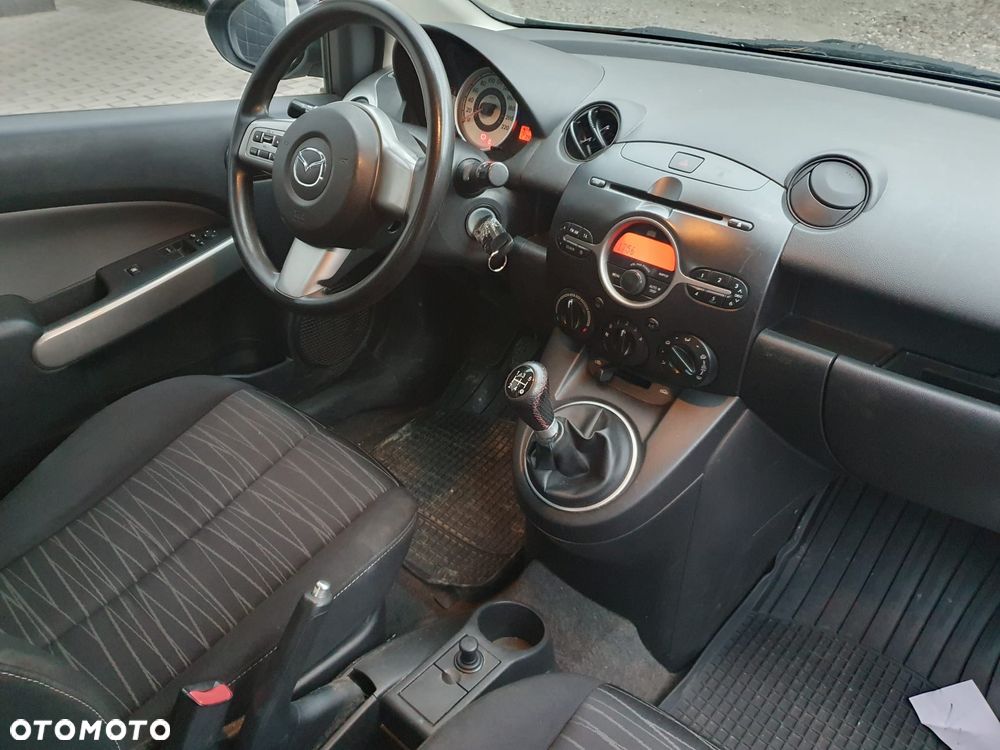 Mazda 2 1.3 MZR Active - 6