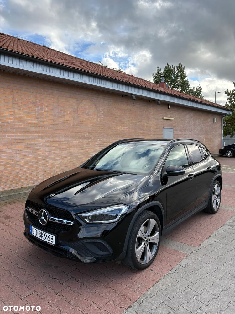 Mercedes-Benz GLA 220 d 4-Matic - 7
