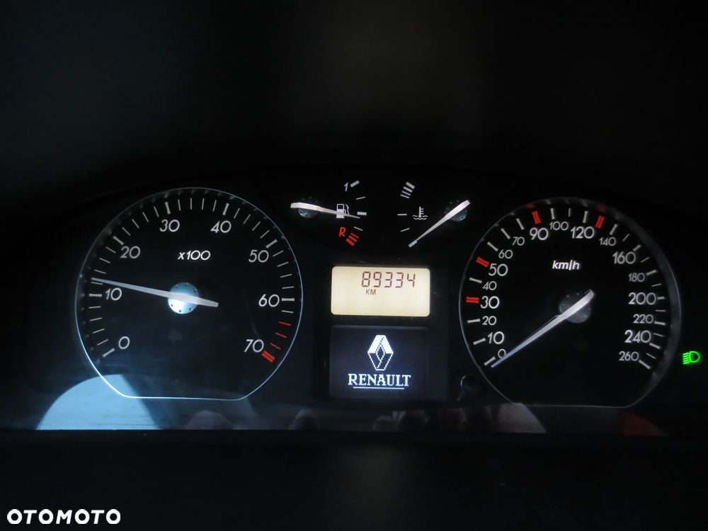 Renault Laguna 1.8 Alize - 11