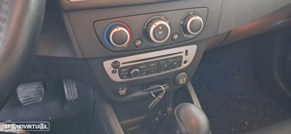 Renault Mégane Sport Tourer 1.5 dCi Dynamique S SS - 8