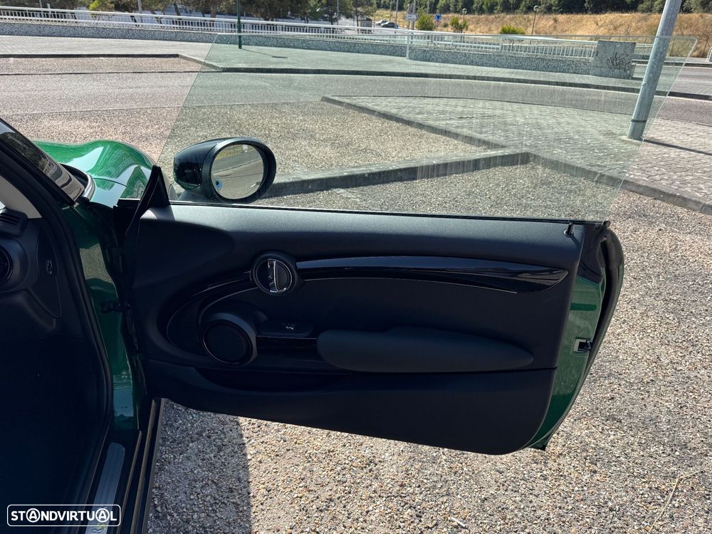 MINI 3 Portas Cooper SE Premium Essential - 19
