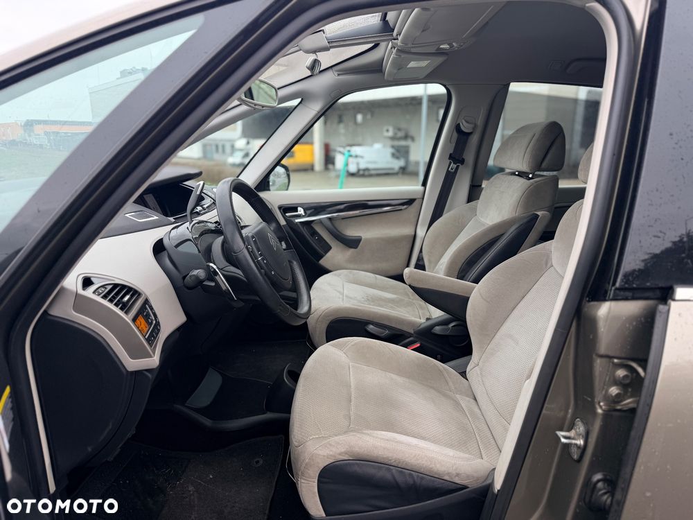 Citroën C4 Picasso - 26