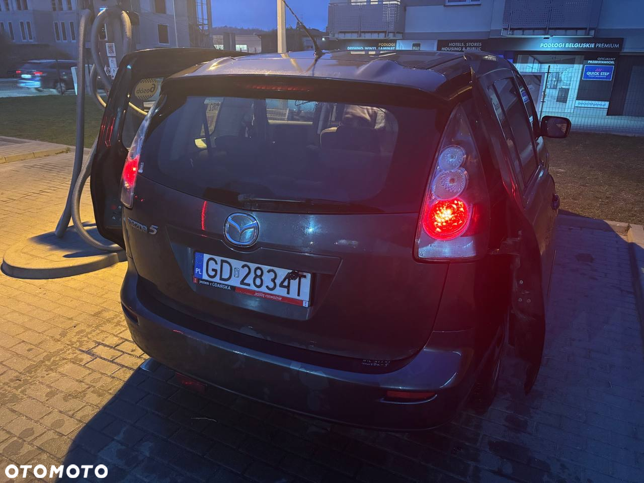 Mazda 5 2.3 Touring - 11