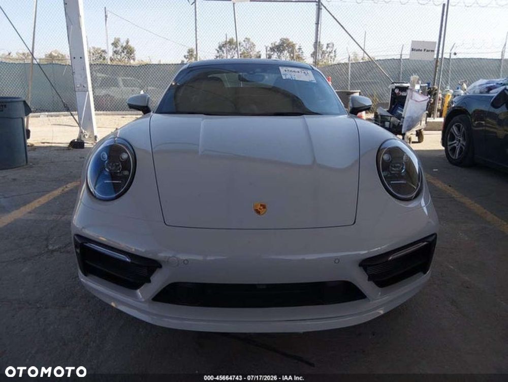 Porsche 911 - 8