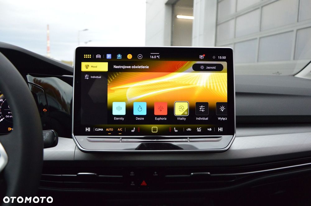 Volkswagen Golf Variant - 14