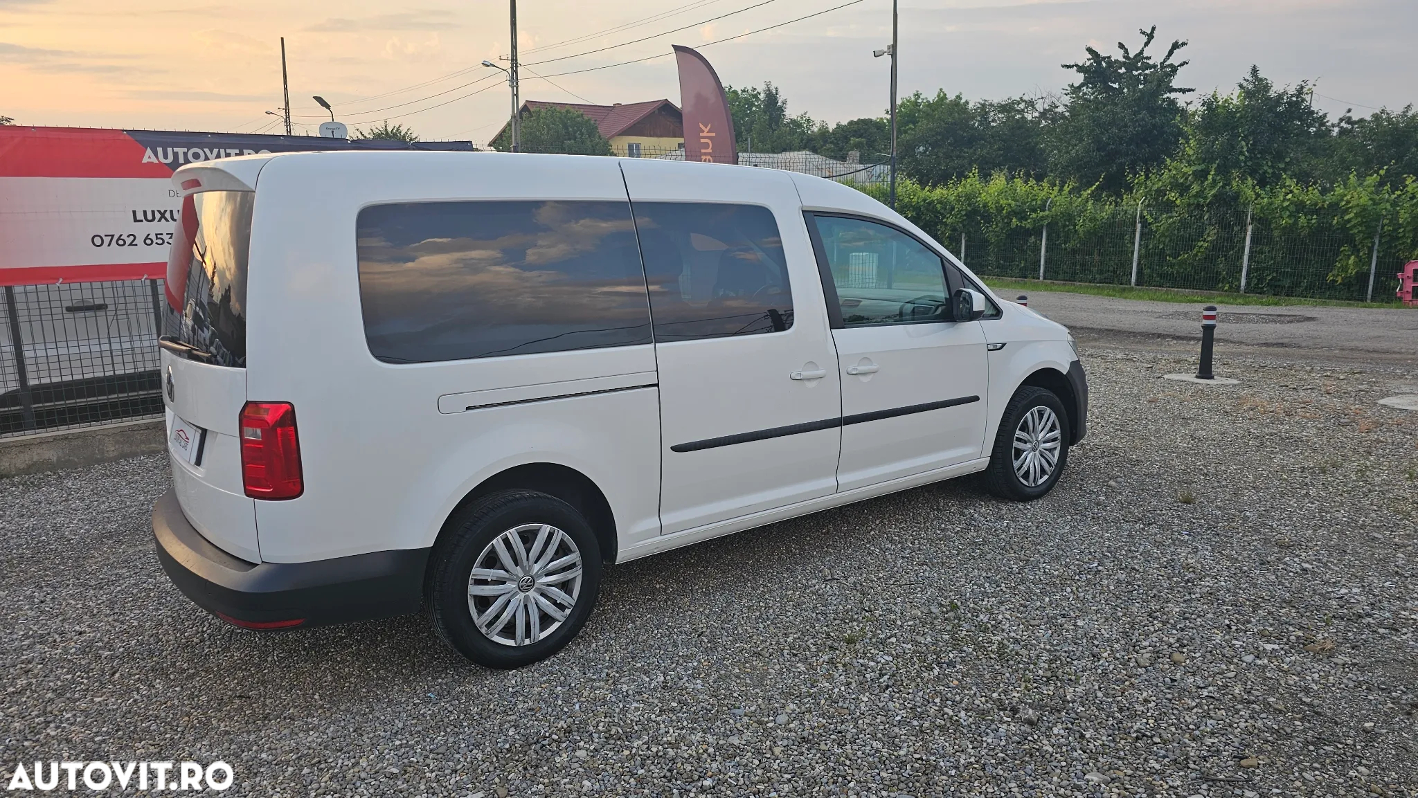 Volkswagen Caddy Maxi 2.0 TDI 75 kW Life - 19