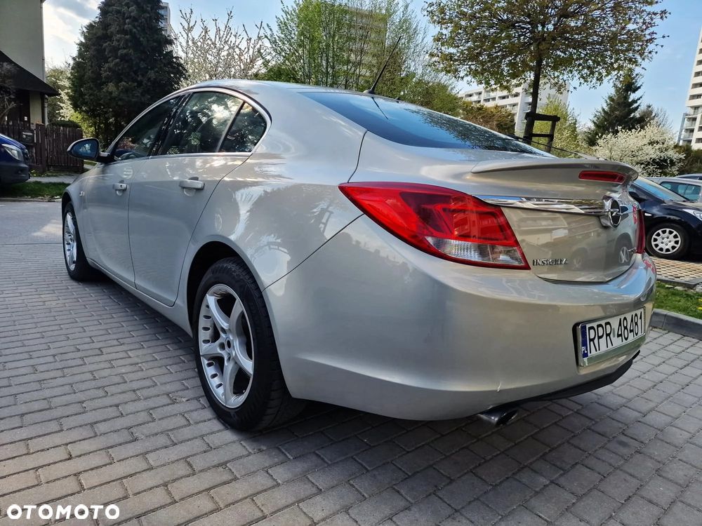 Opel Insignia - 30
