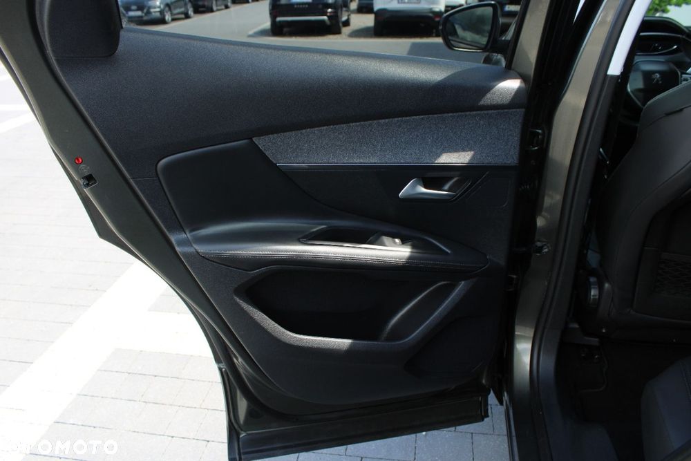 Peugeot 3008 - 21
