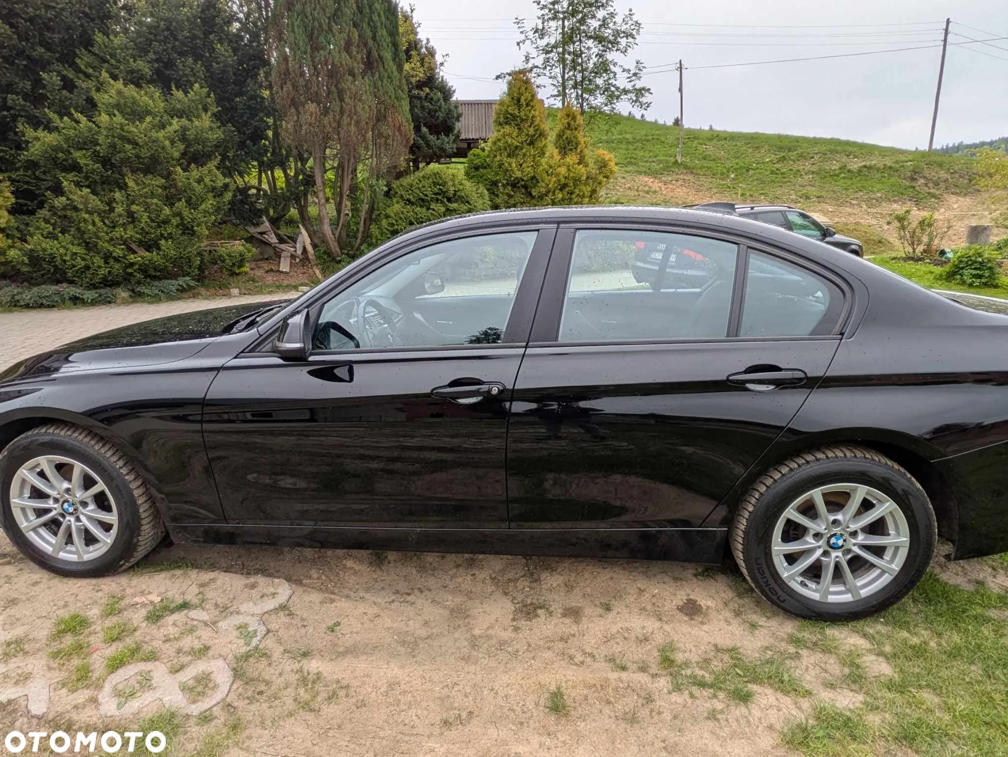 BMW Seria 3 320i xDrive - 5