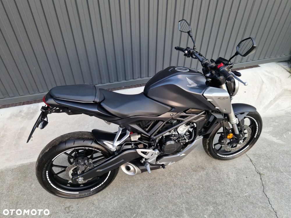 Honda CB - 7