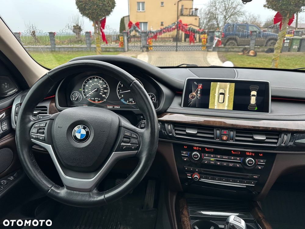 BMW X5 xDrive35i Edition Exclusive - 9