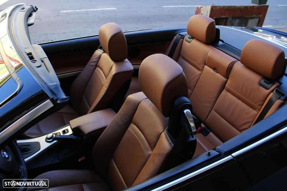 BMW 330 i Auto - 50