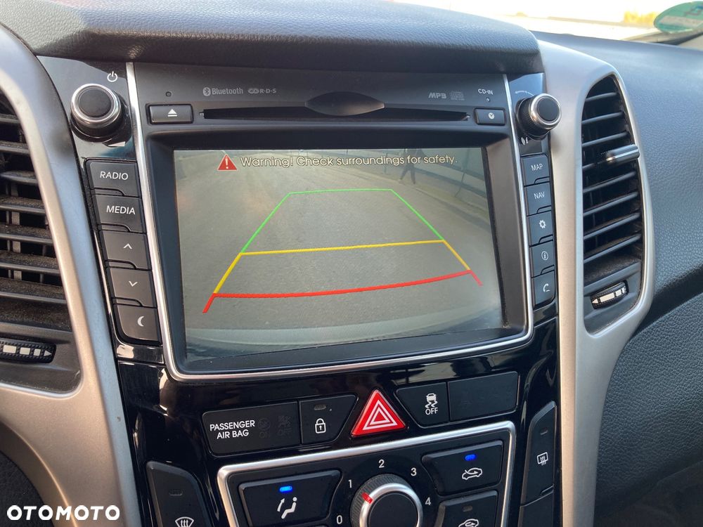Hyundai i30 - 19