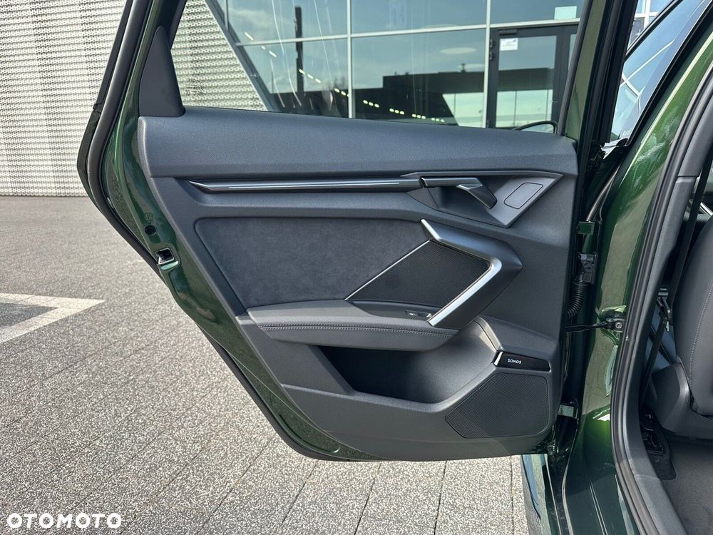 Audi RS3 Limousine - 20