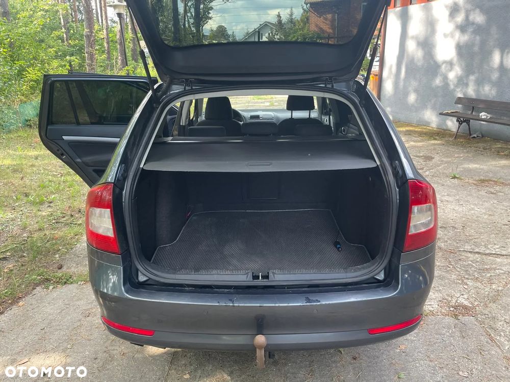 Skoda Octavia 1.6 TDI Ambiente - 8