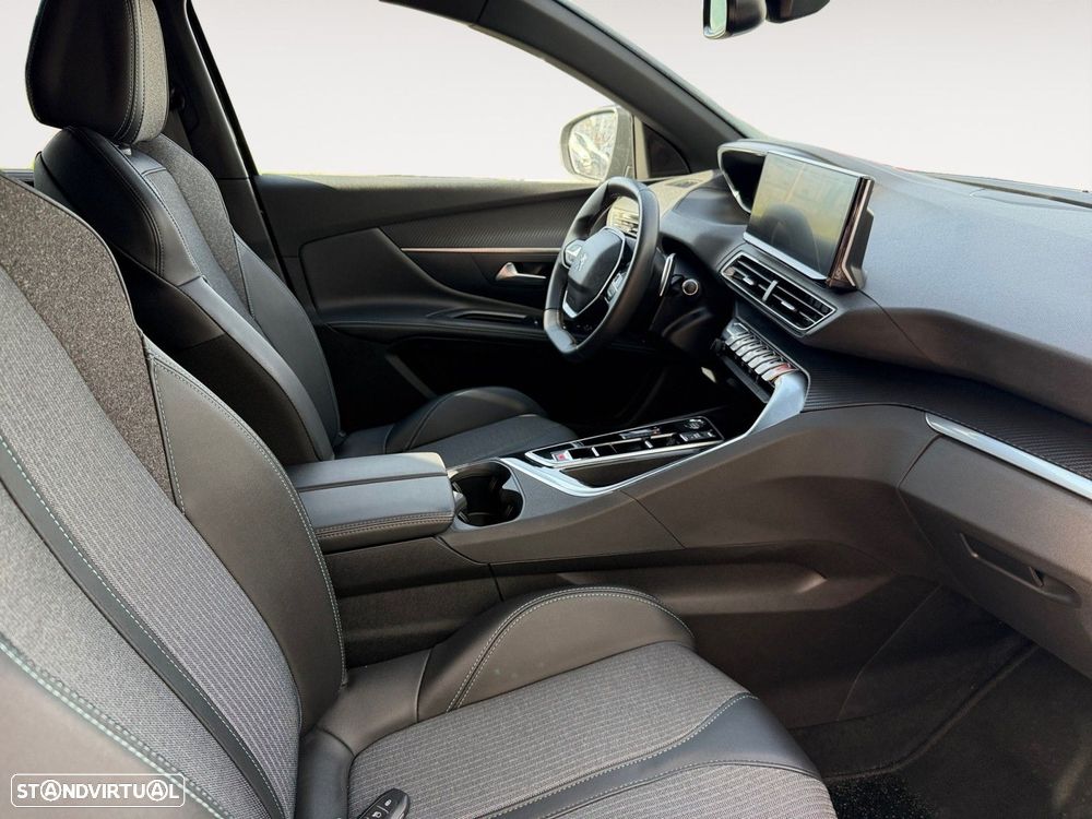 Peugeot 5008 1.5 BlueHDi Allure Pack EAT8 - 15