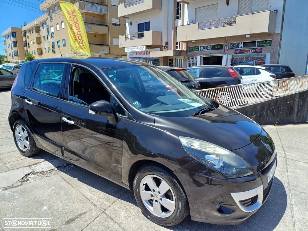 Renault Scénic 1.5 dCi Luxe - 5