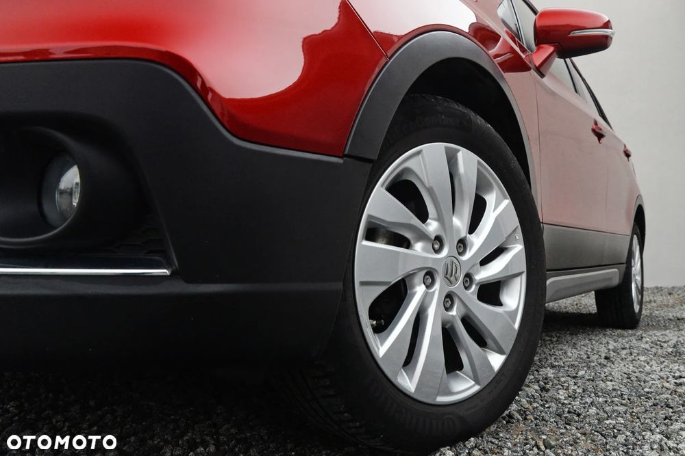 Suzuki SX4 S-Cross 1.4 T Elegance Sun 4WD - 17