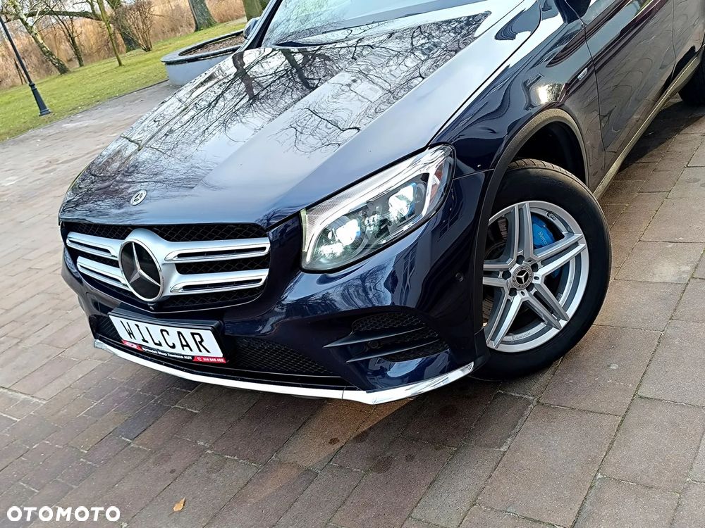 Mercedes-Benz GLC - 23