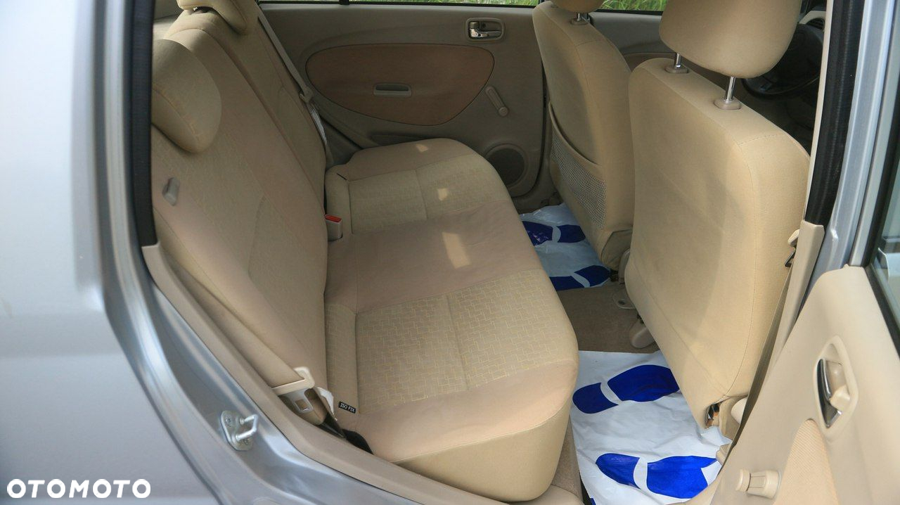 Daihatsu Cuore 1.0 Top - 25