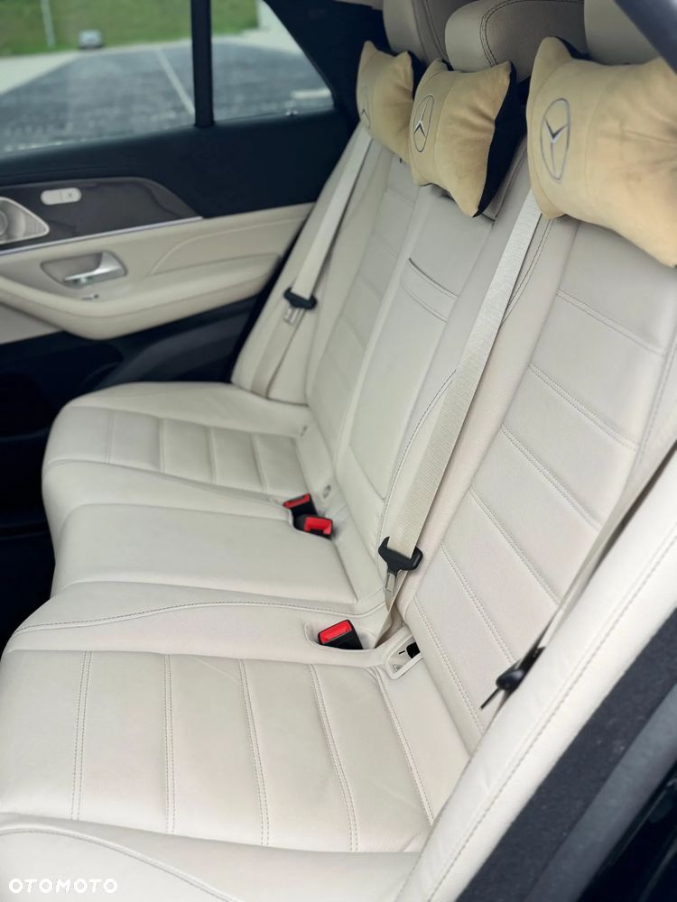 Mercedes-Benz GLE - 19