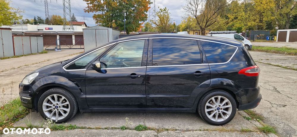 Ford S-Max 2011 photo 2