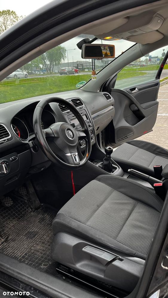 Volkswagen Golf 1.6 Highline - 11