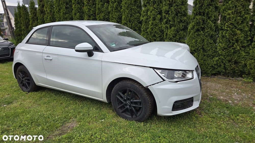 Audi A1 3-drzwiowe 1.0 TFSI ultra sport - 14