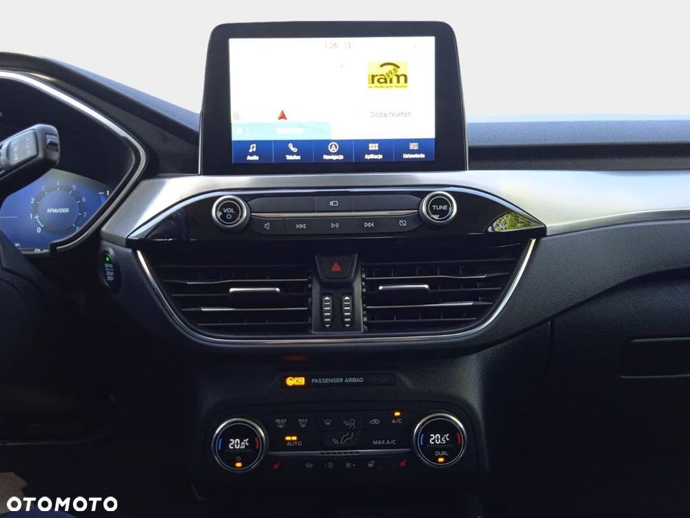 Ford Kuga 1.5 EcoBoost TITANIUM - 18