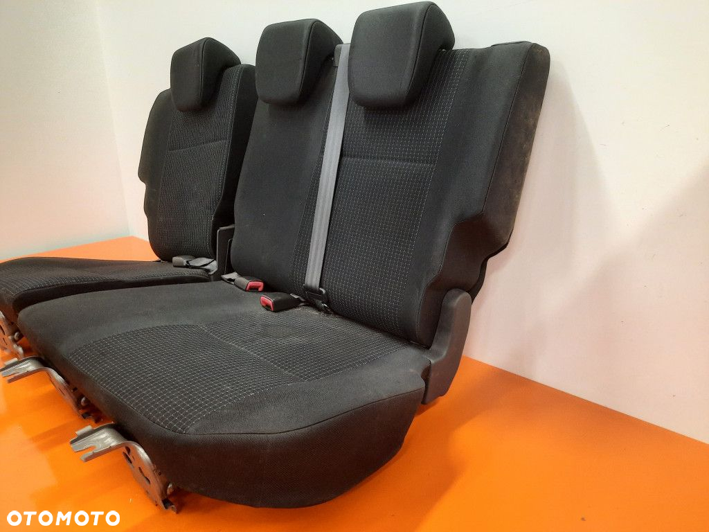 SUZUKI SWIFT 4 MK6 04-10 FOTEL SIEDZISKO KANAPA TYŁ  5D - 7