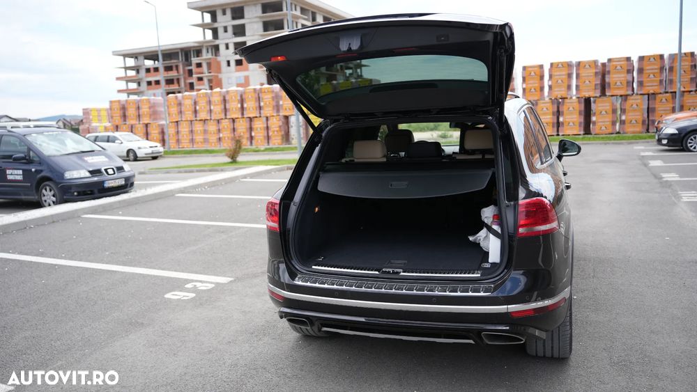 Volkswagen Touareg - 9
