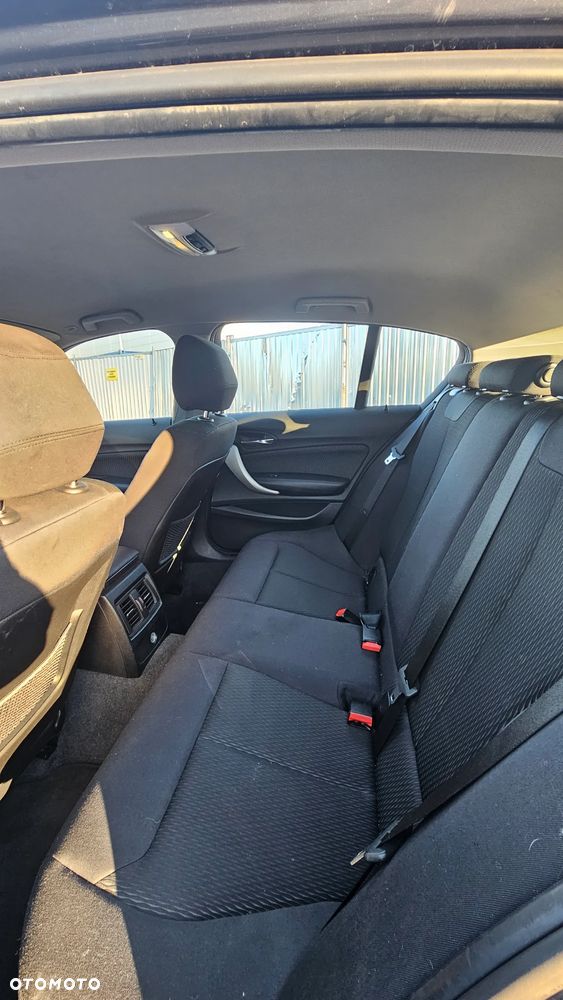 BMW Seria 1 118d DPF - 3